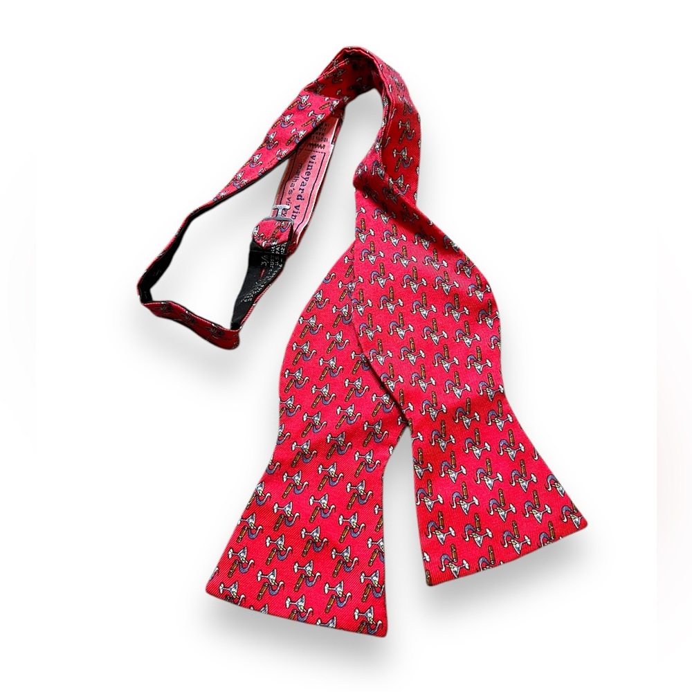 Vineyard Vines Men's Red Martini & Cigar Print Bow Tie Adjustable